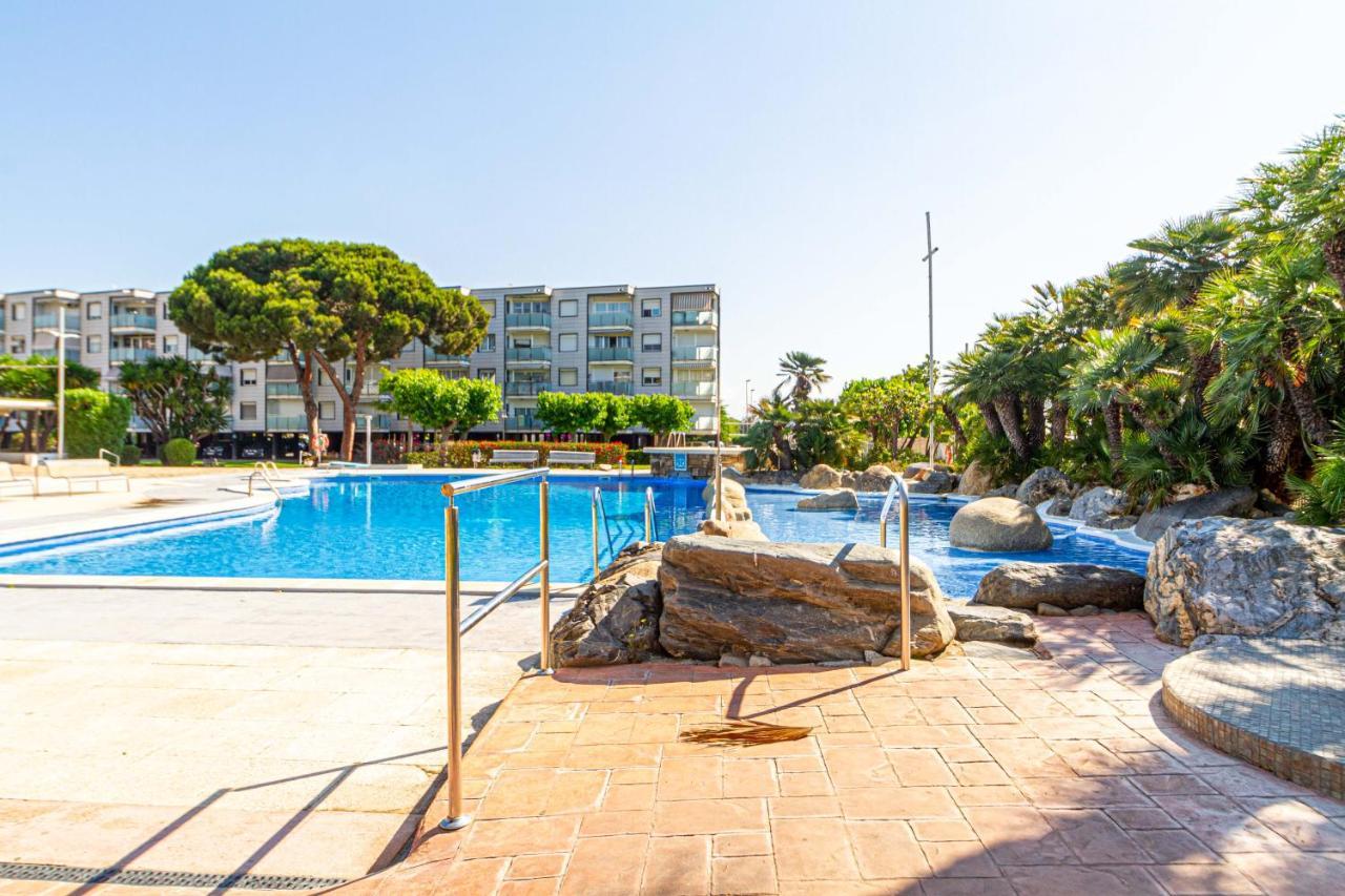 Residencial Costamar Next Bcn, 50M Beach With Swimming Pool Cabrera de Mar Zewnętrze zdjęcie